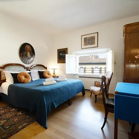 Piazza Bernardini In Center Town 아파트