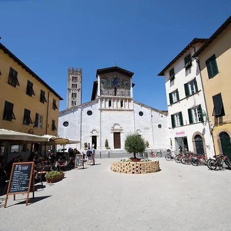 Piazza Bernardini In Center Town