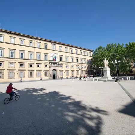 Piazza Bernardini In Center Town 아파트